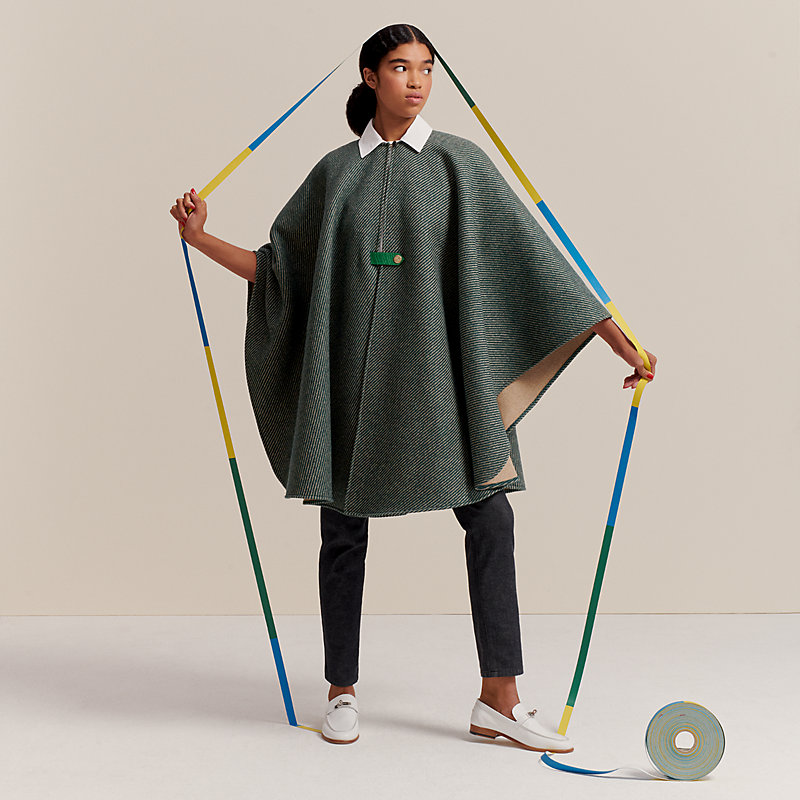 Wool and cashmere cape | Hermès Mainland China